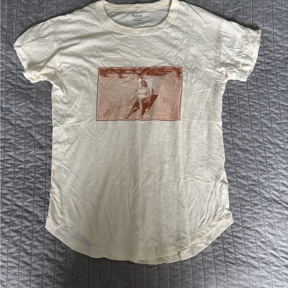 Madewell Ivory Crew Neck Graphic Tee - Picture 1 of 4